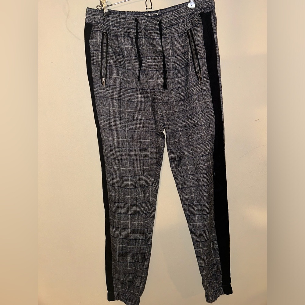 Dressy Jogger Pants. (Unisex)